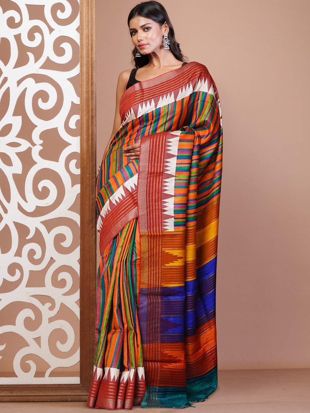 

Unnati Silks Striped Zari Jute Silk Handloom Tussar Saree, Green