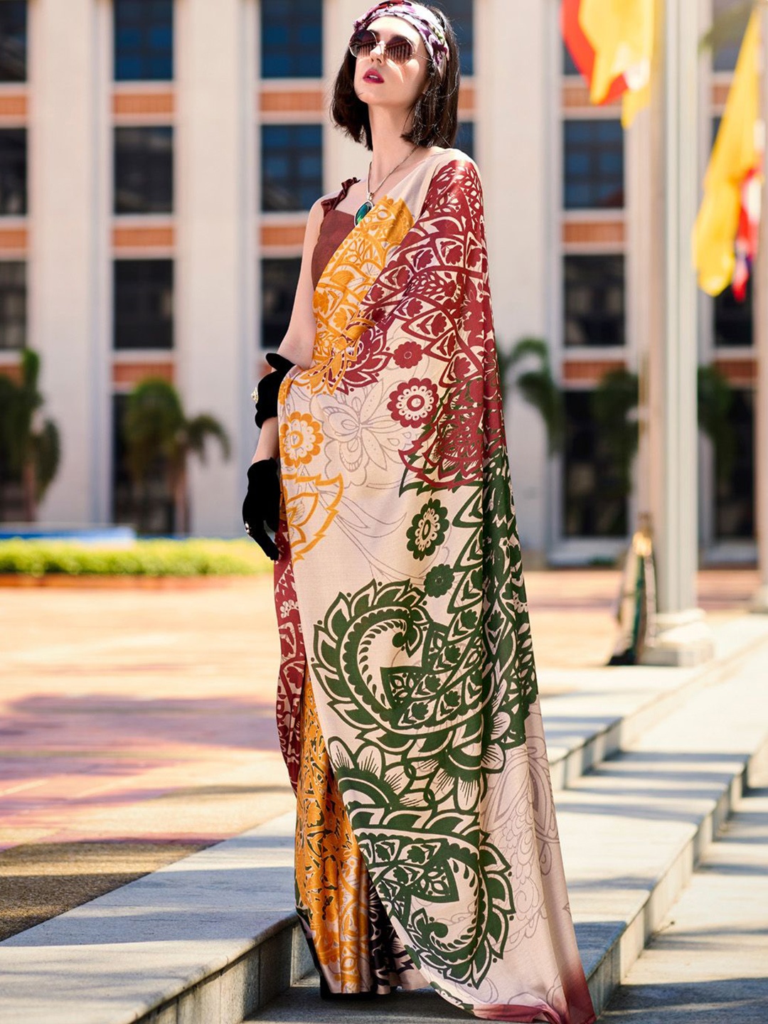 

Anouk Ethnic Motifs Poly Crepe Saree, Beige