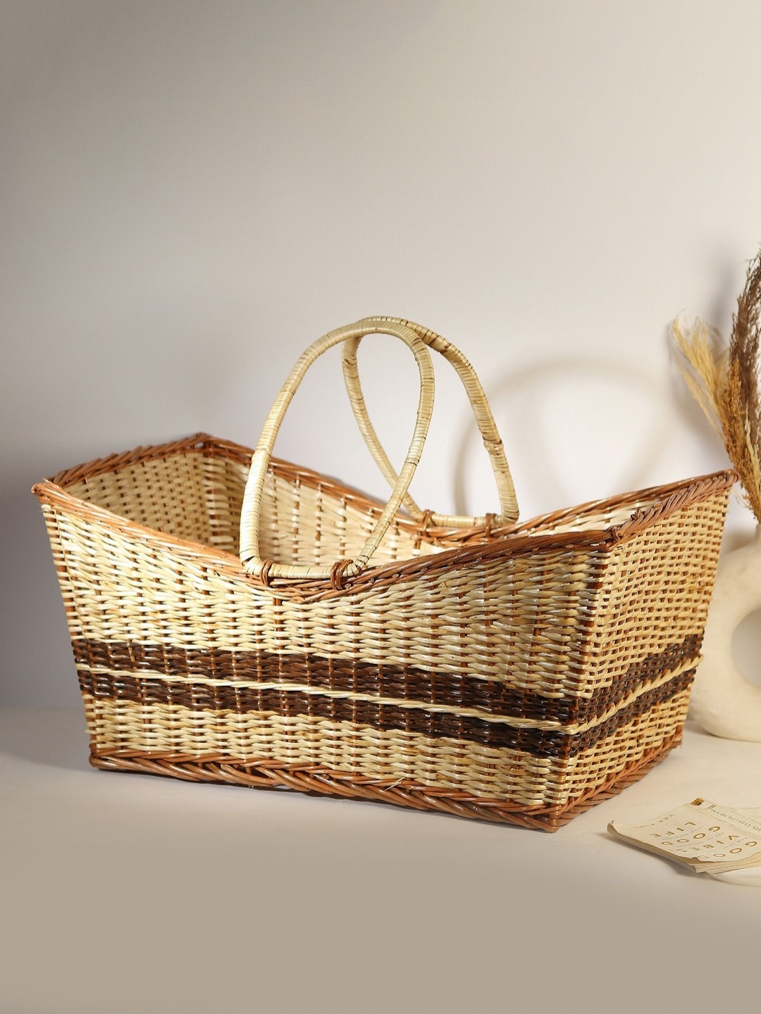 

HABERE INDIA Beige & Brown Self Design Fruits & Vegetable Basket