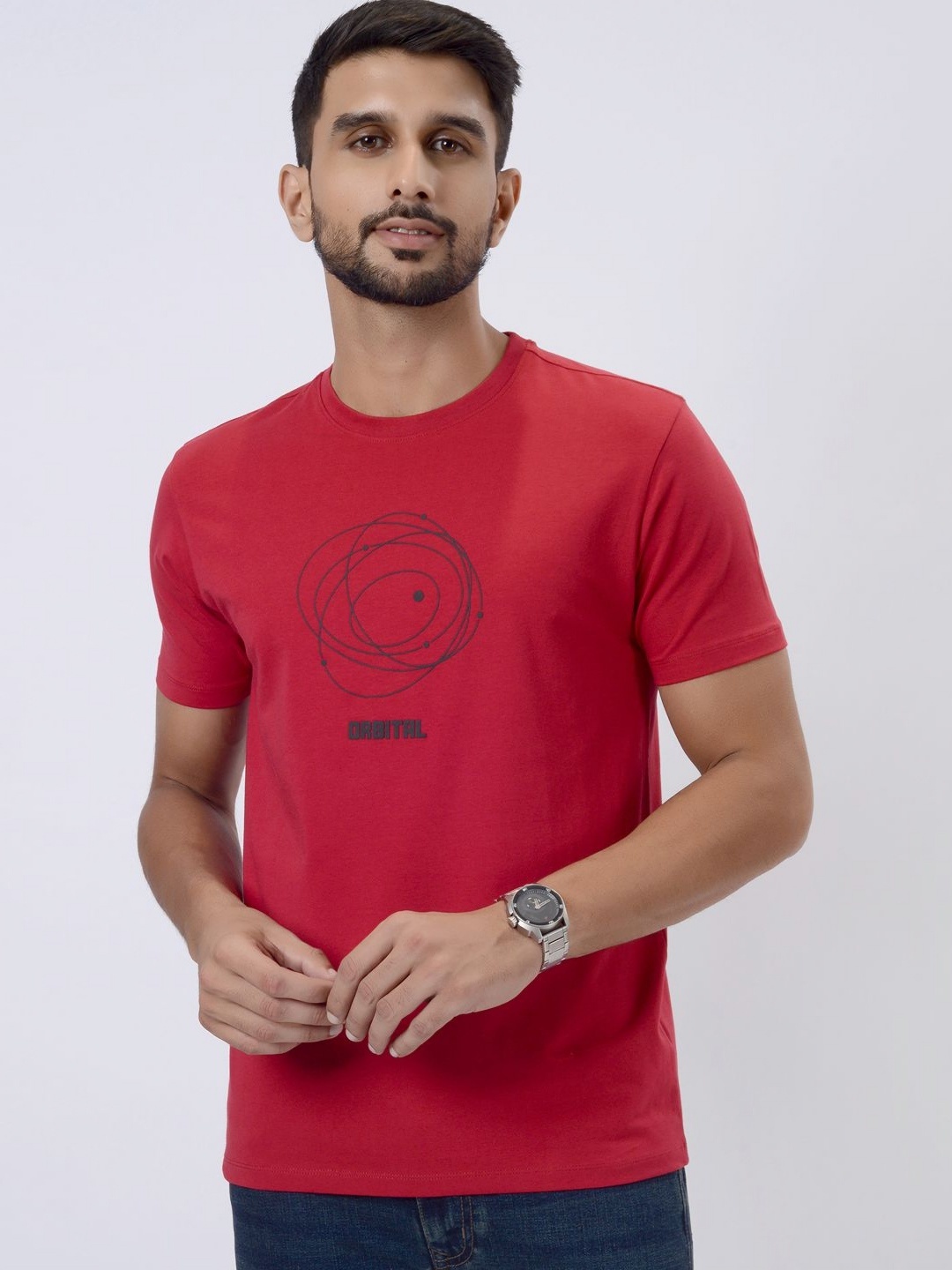 

JADE BLUE Men Printed Pure Cotton Slim Fit T-shirt, Red