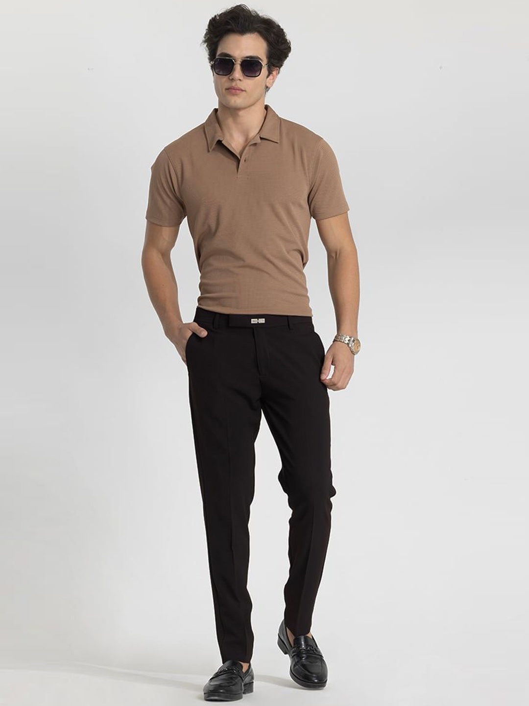 

Snitch Men Solid Relaxed Silm Fit Formal Trousers, Brown