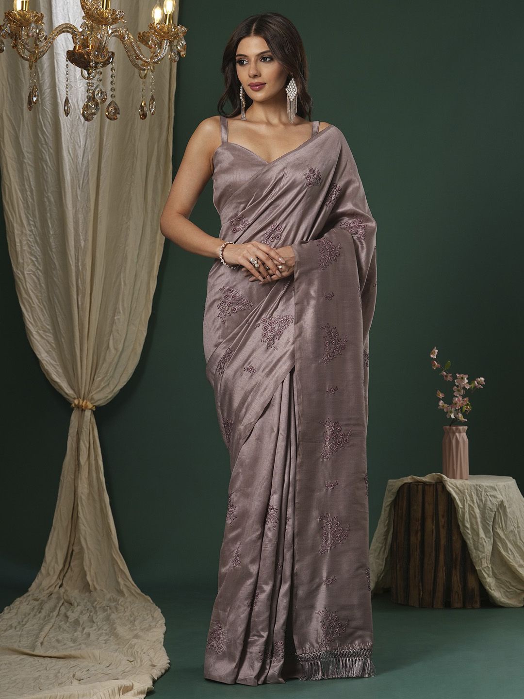 

KALINI Ethnic Motifs Silk Blend Saree, Brown