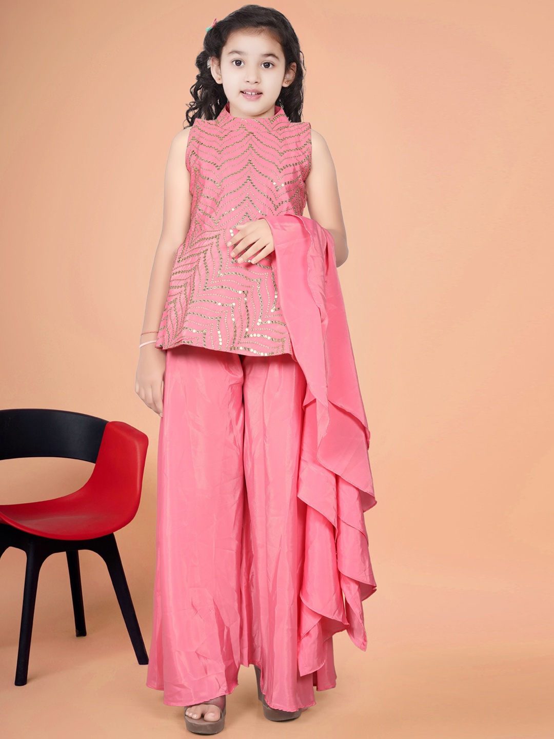 

UFB Girls Printed Regular Kurta with Palazzos & With Dupatta, Pink