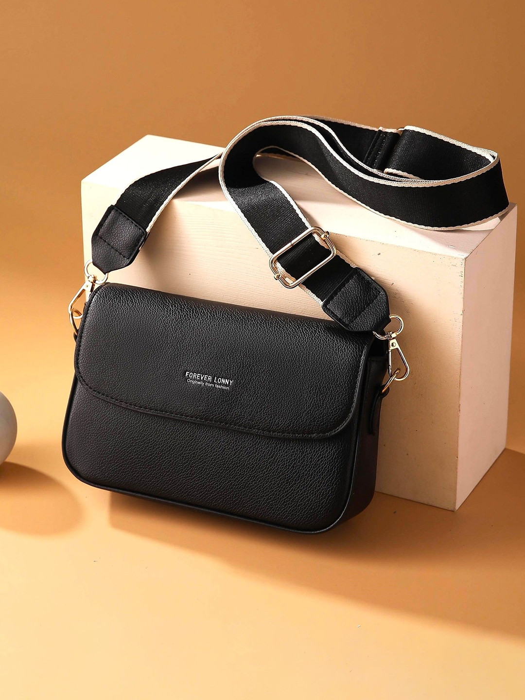 

Diva Dale PU Structured Sling Bag, Black