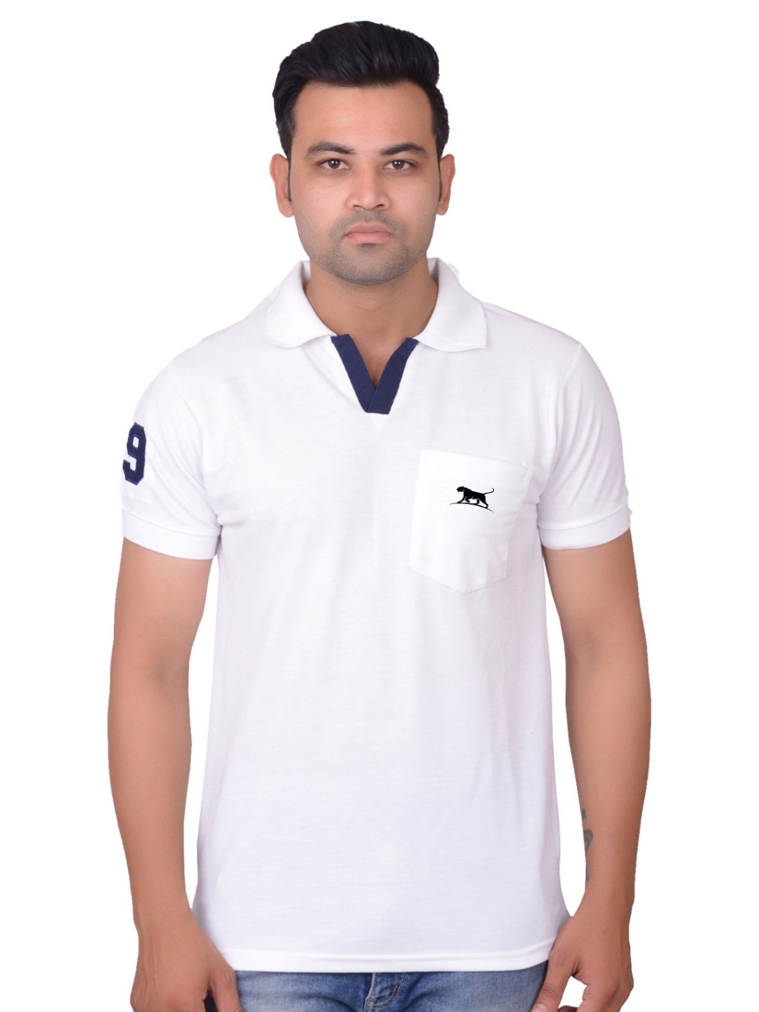 

LA MILANO Men Polo Collar Applique Slim Fit T-shirt, White