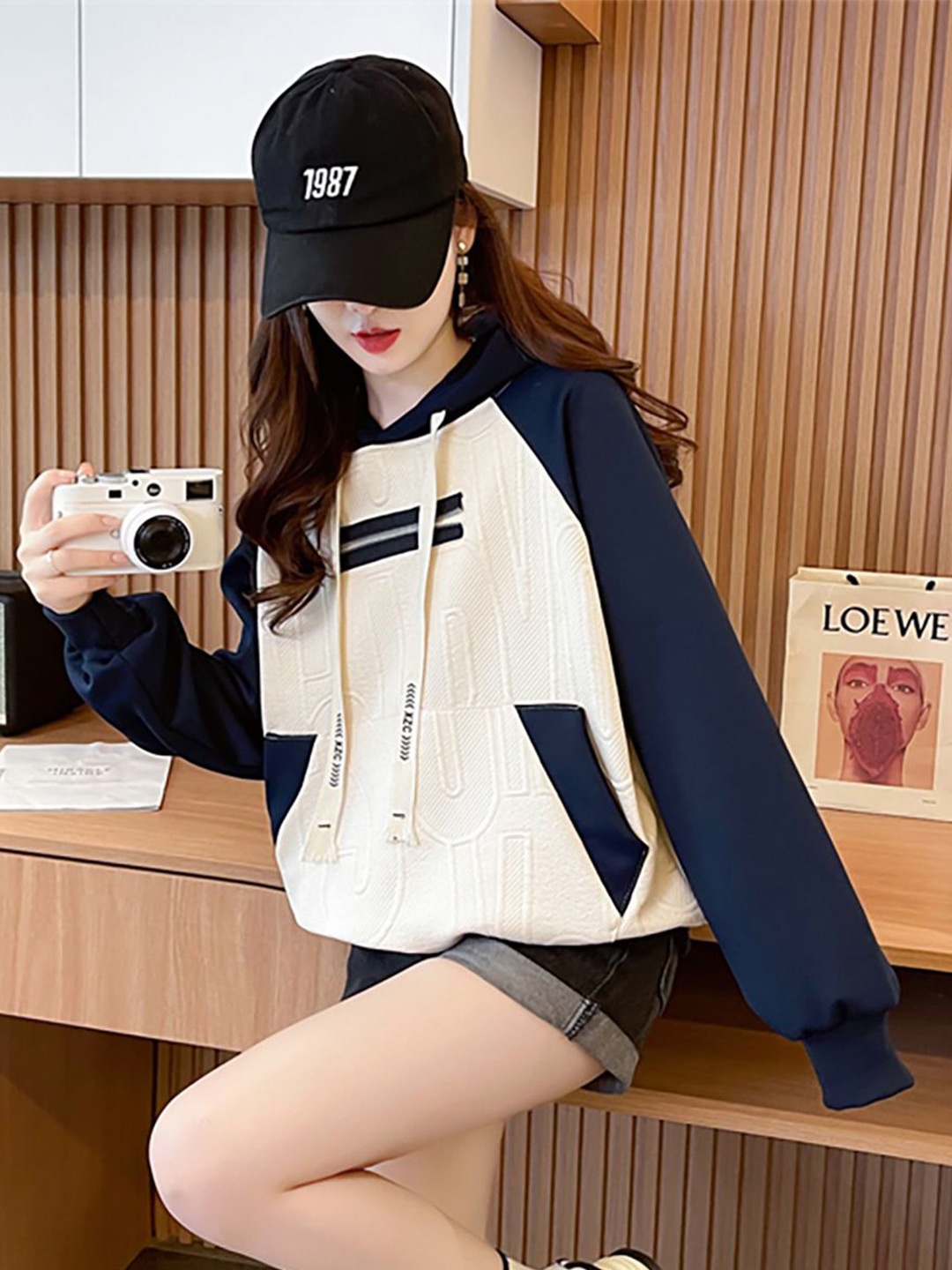 

JC Mode Women Striped Sweatshirt, Black