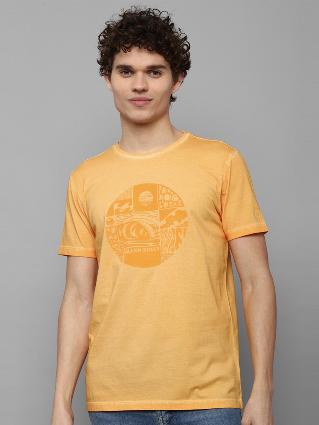 

Allen Solly Sport Men Yellow Typography Printed Raw Edge Slim Fit T-shirt