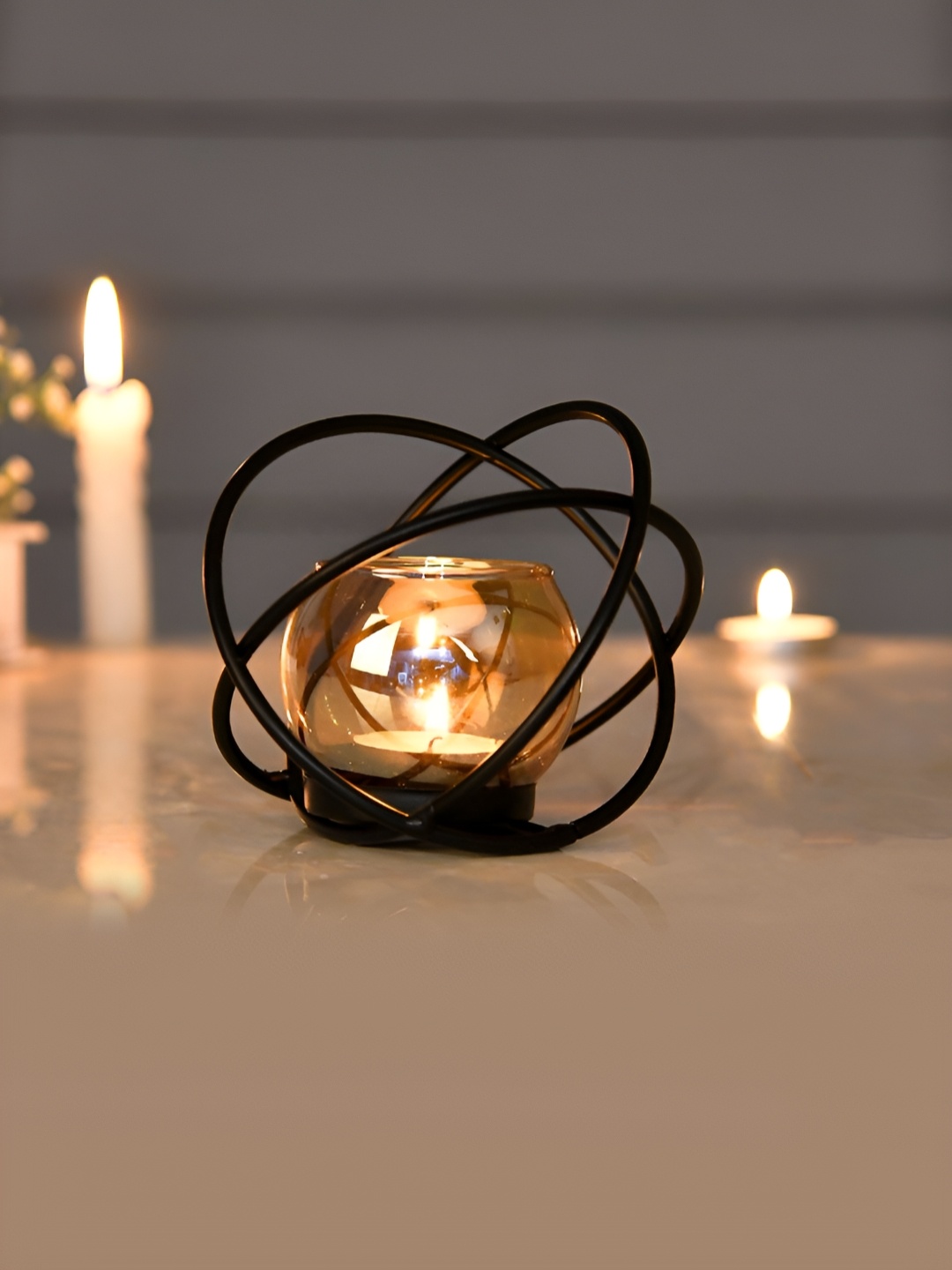 

TAYHAA Black & Brown Orbital Textured Metal Glass Candle Holder