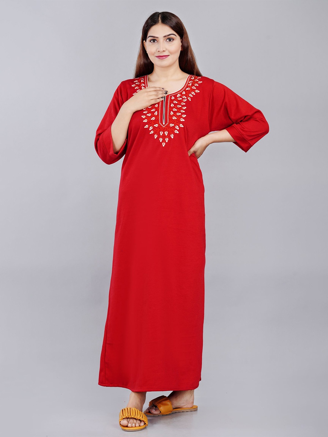 

GORDHAN Embroidered Maxi Nightdress, Red