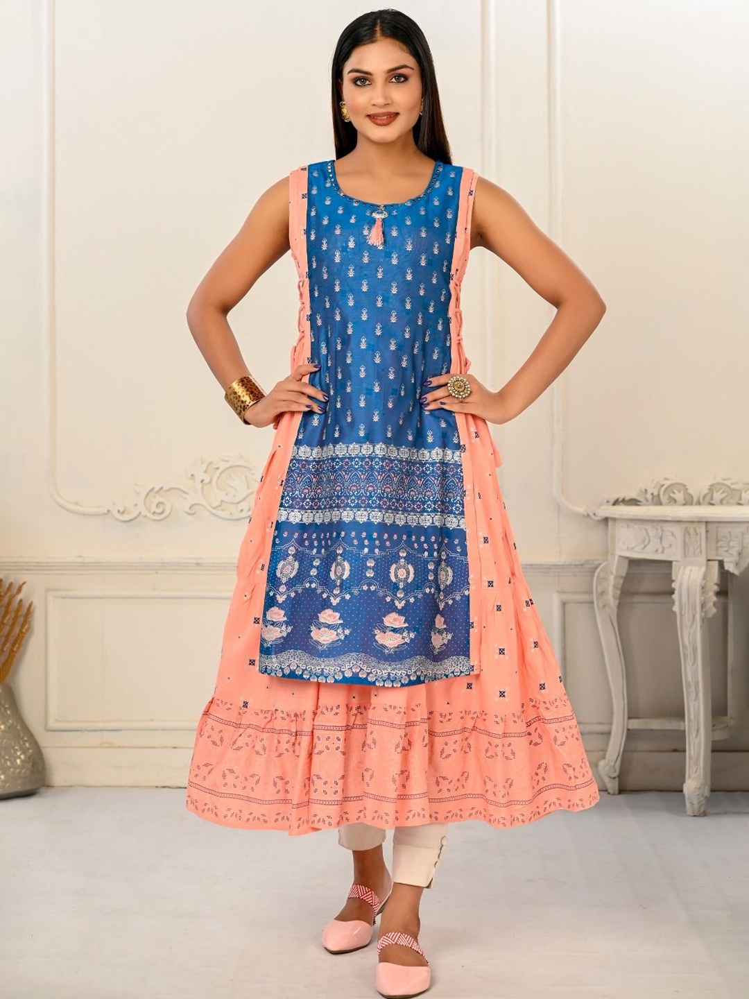 

JIVORA Ethnic Motifs Printed Floral Anarkali Kurta, Peach