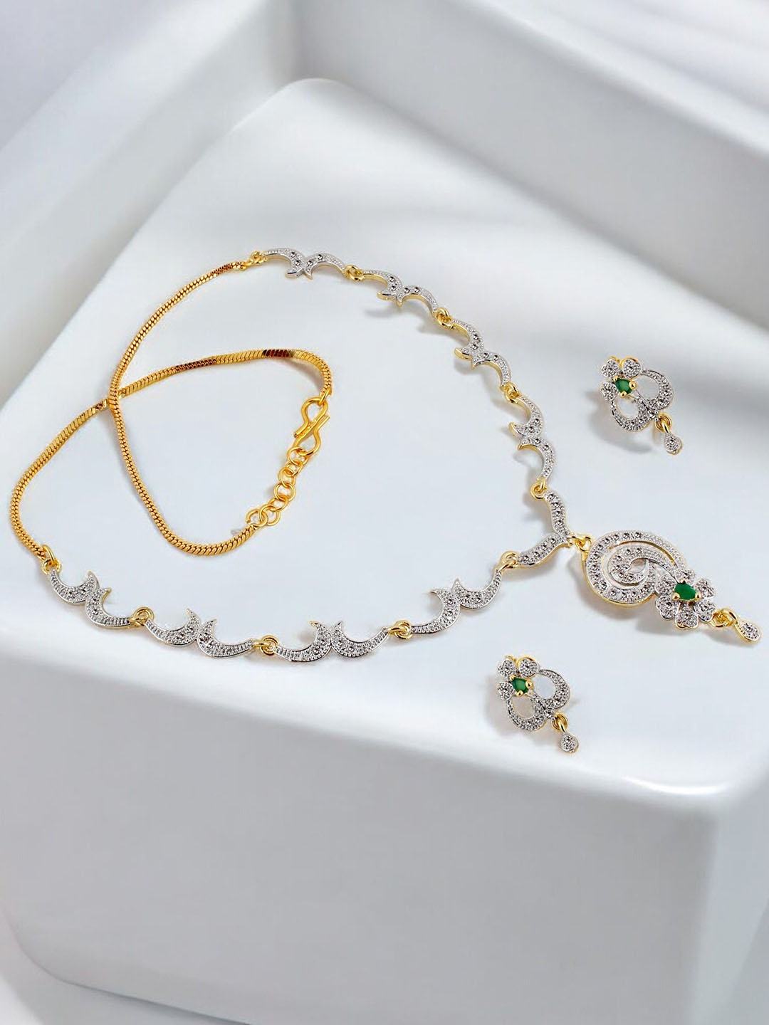 

LUCKY JEWELLERY 18K Gold-Plated American Diamond-Studded Jewellery Set