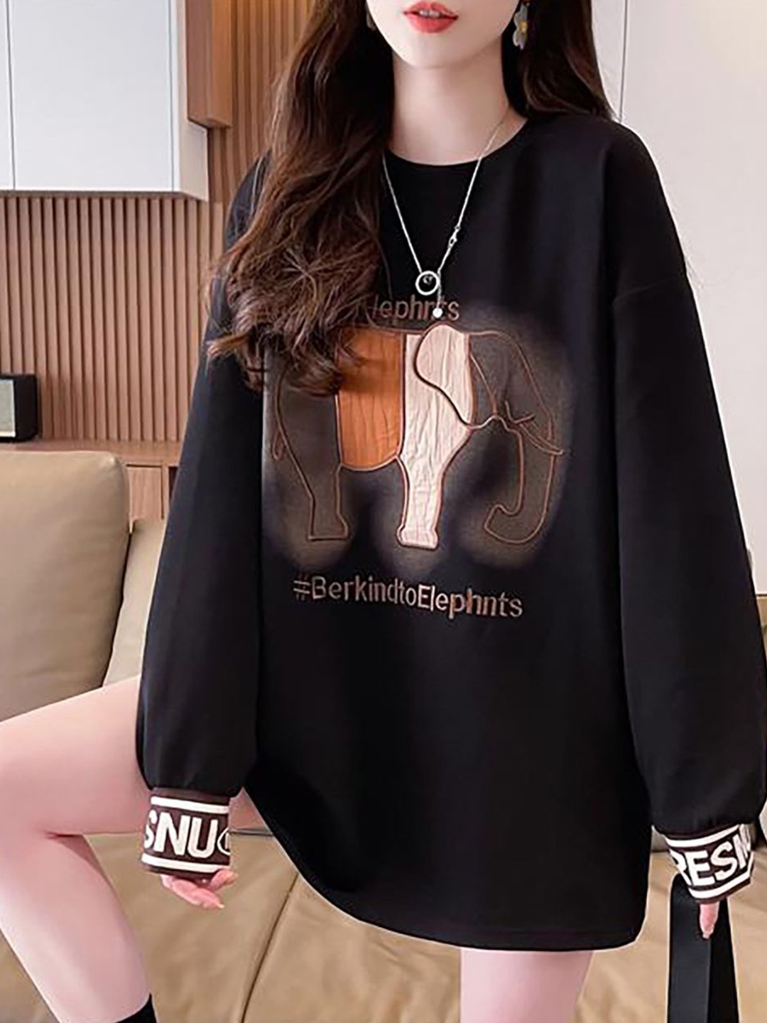 

JC Mode Women Printed Sweatshirt, Black