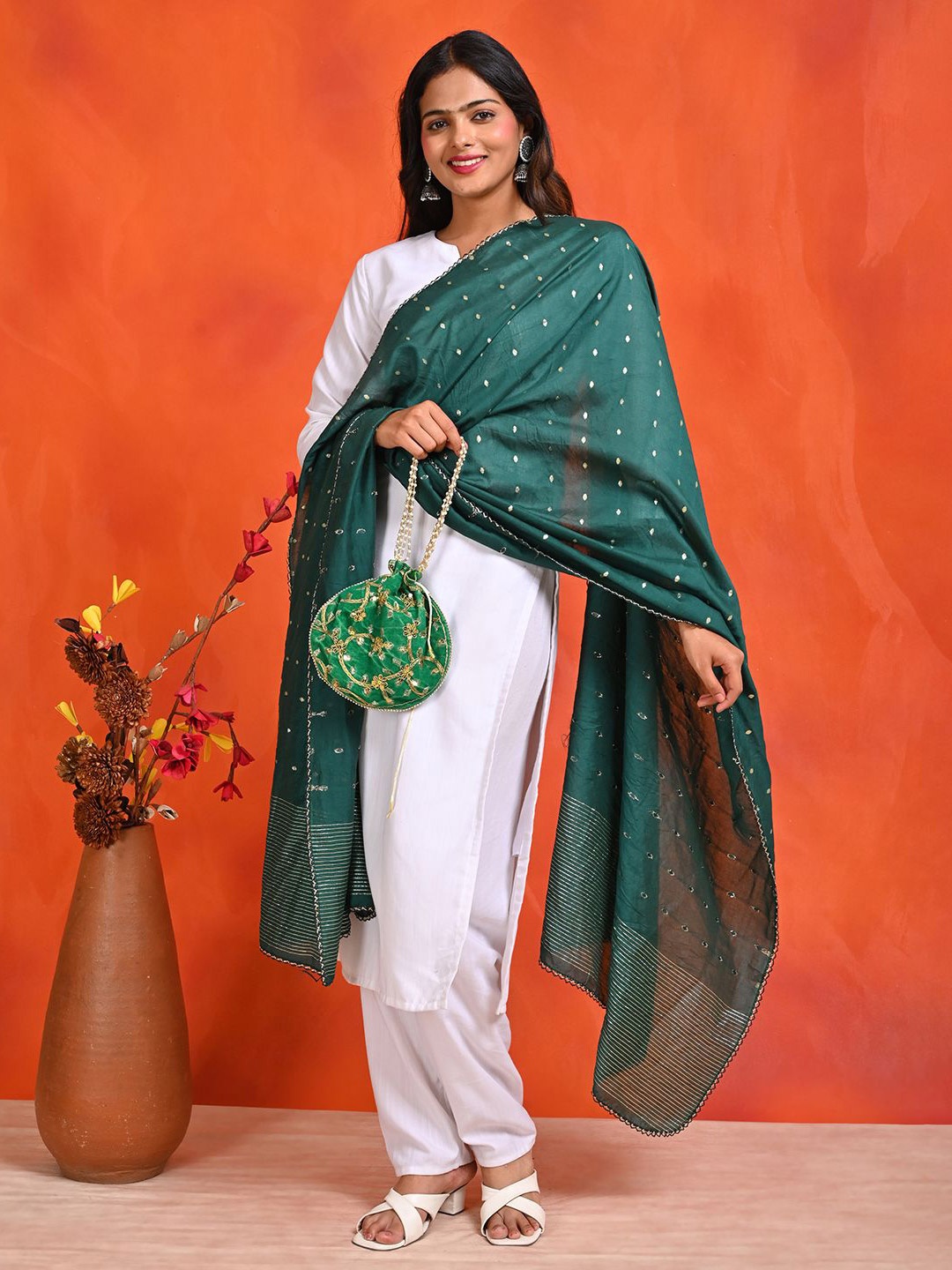 

HELLA FASHIONS Woven Design Dupatta with Zari, Green