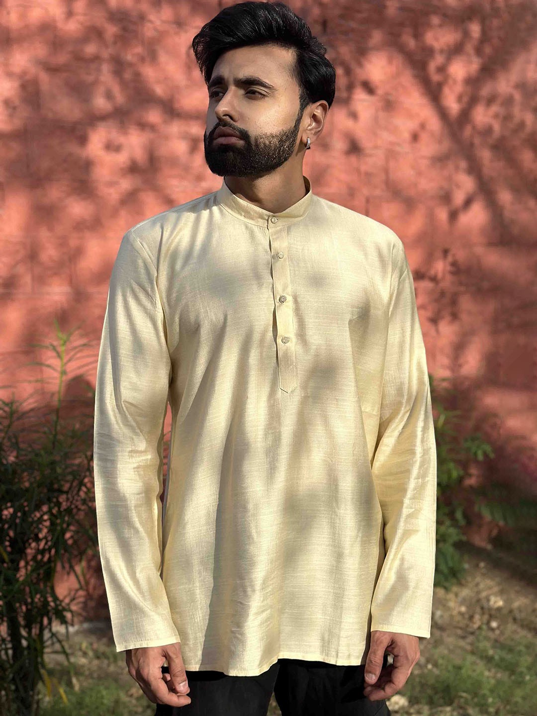 

Ethnic India Mandarin Collar Straight Short Kurta, Yellow