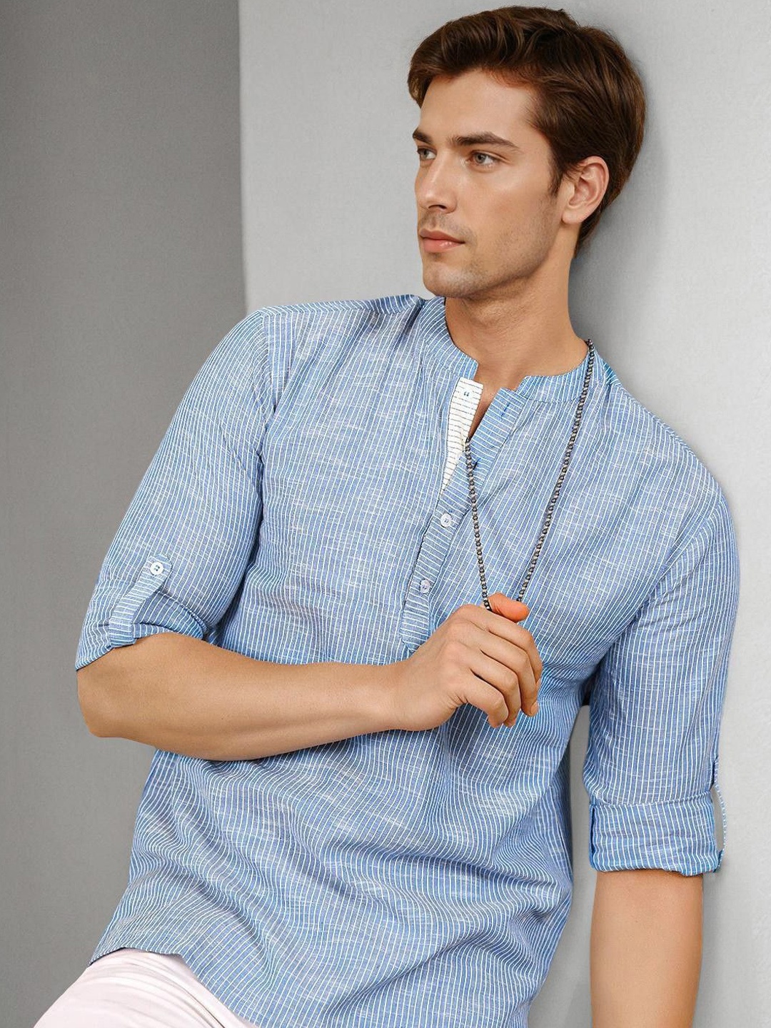 

Anouk Striped Woven Design Mandarin Collar Cotton Straight Kurta, Blue