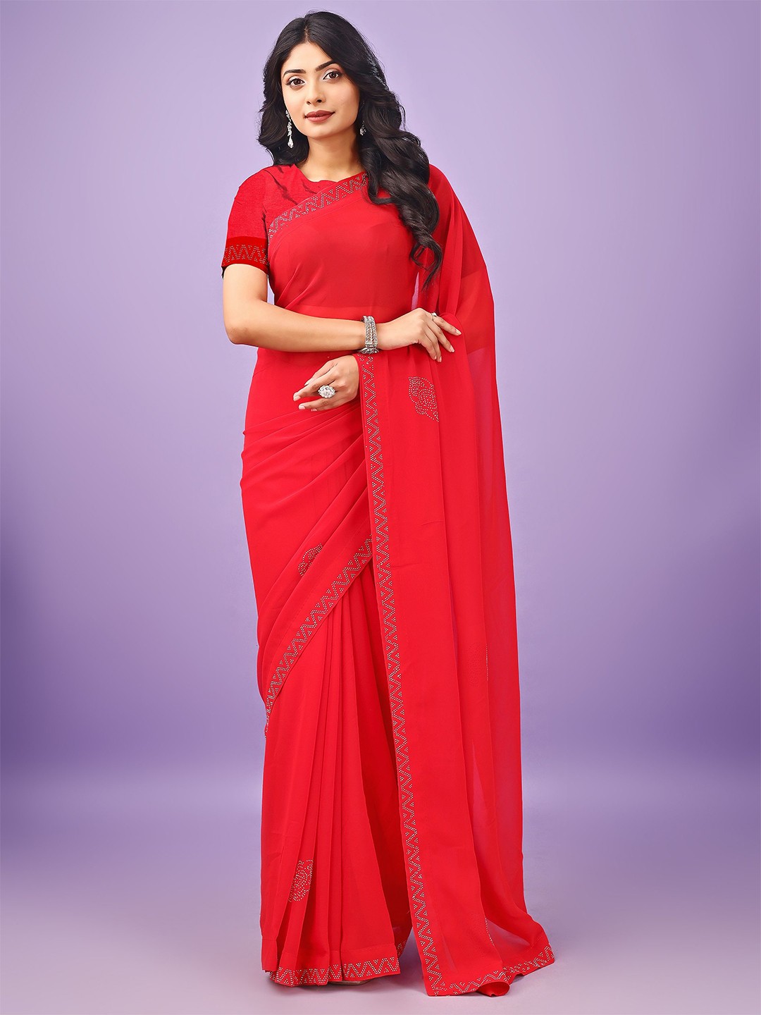 

Leelavati Beads and Stones Poly Chiffon Saree, Red