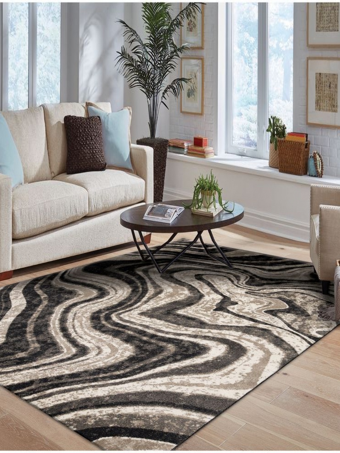 

DDecor Grey & Black Abstract Anti Skid Rectangular Carpet