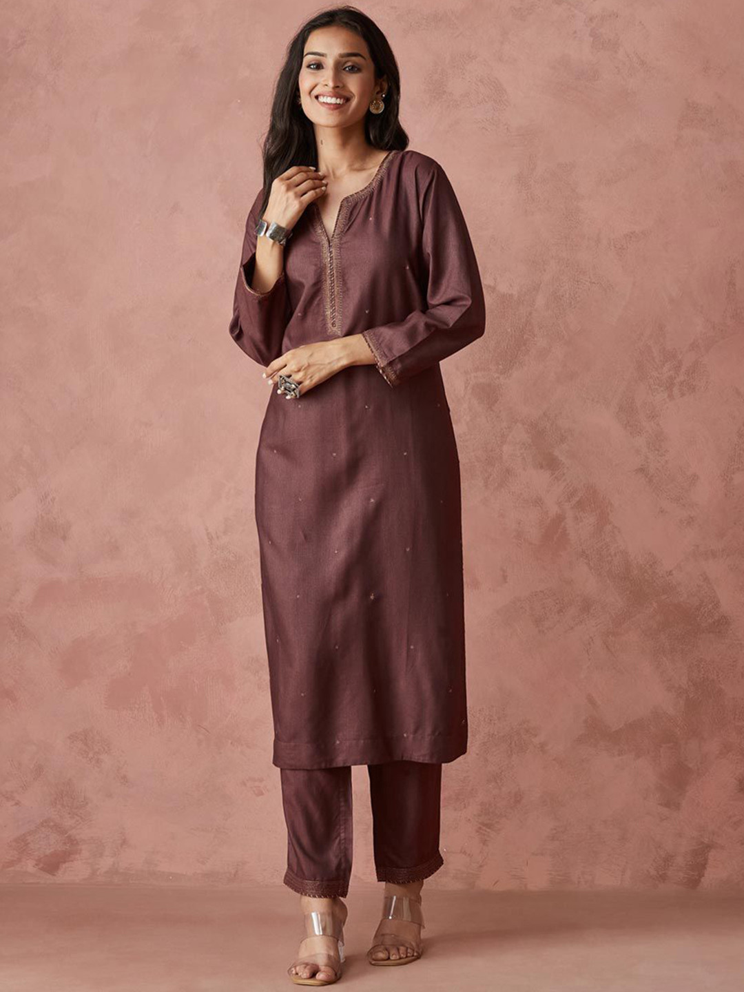 

Fabindia Ethnic Motifs Embroidered Thread Work Straight Kurta with Pyjamas, Brown