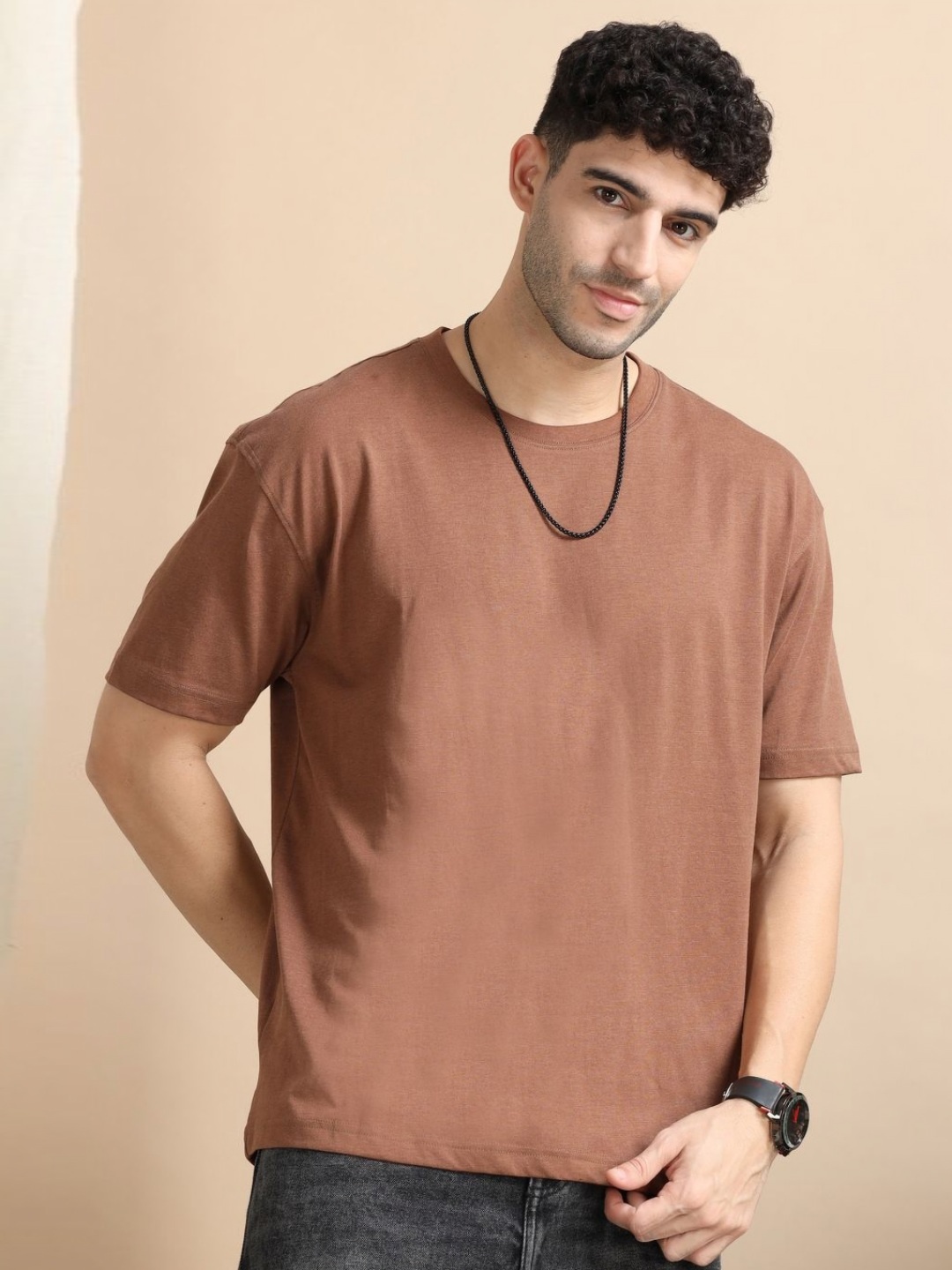 

Dogi Verg Men Solid Round Neck Cotton Oversized T-shirt, Brown