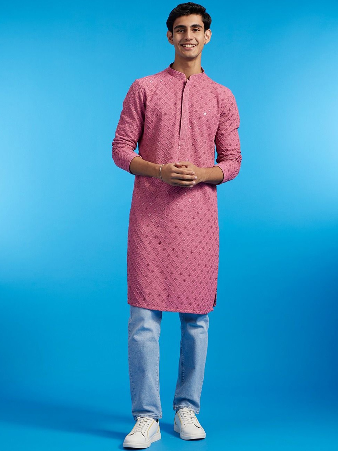 

Diwas by Manyavar Floral Embroidered Sequinned Mandarin Collar Straight Kurta, Pink