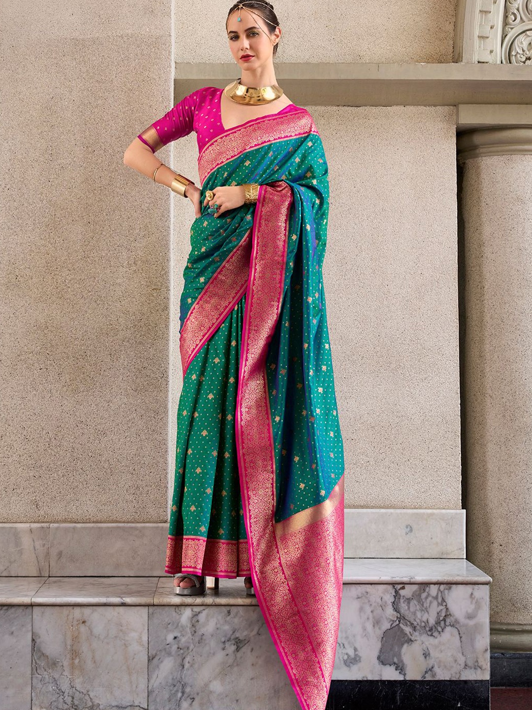 

Satrani Woven Design Zari Pure Silk Kanjeevaram Saree, Pink