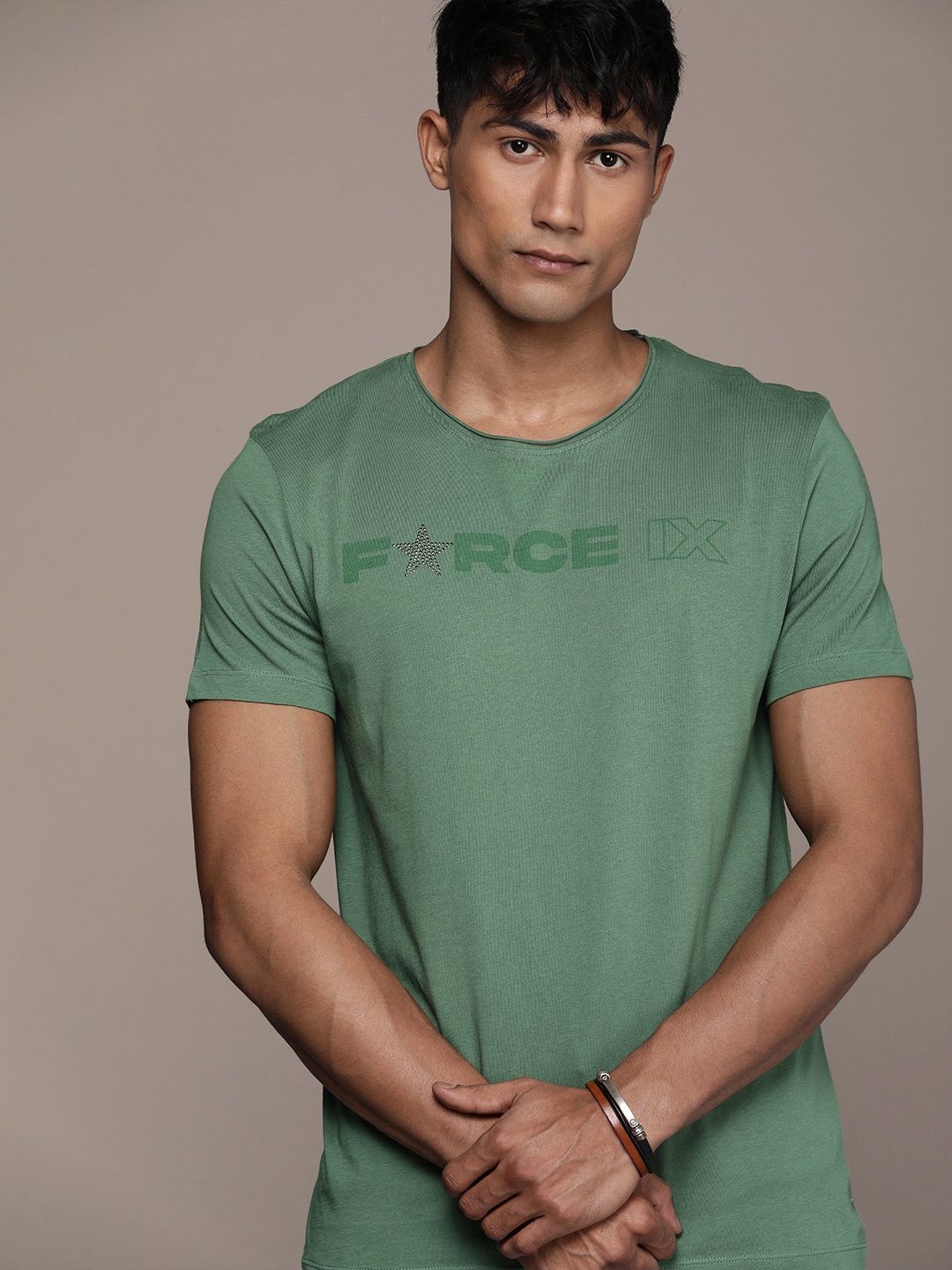 

FORCE IX Men Brand Logo Printed Pure Cotton T-shirt, Green