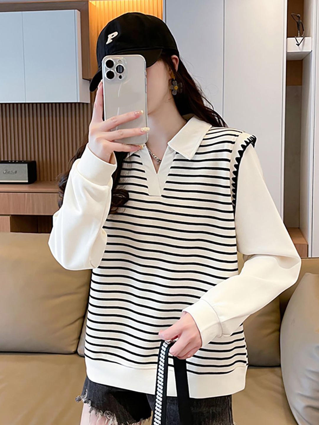 

JC Mode Women Striped Sweatshirt, Beige