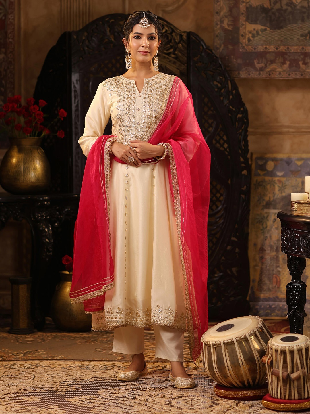 

SCAKHI Floral Embroidered Notch Neck Dupion Silk Anarkali Kurta with Trousers & Dupatta, Cream