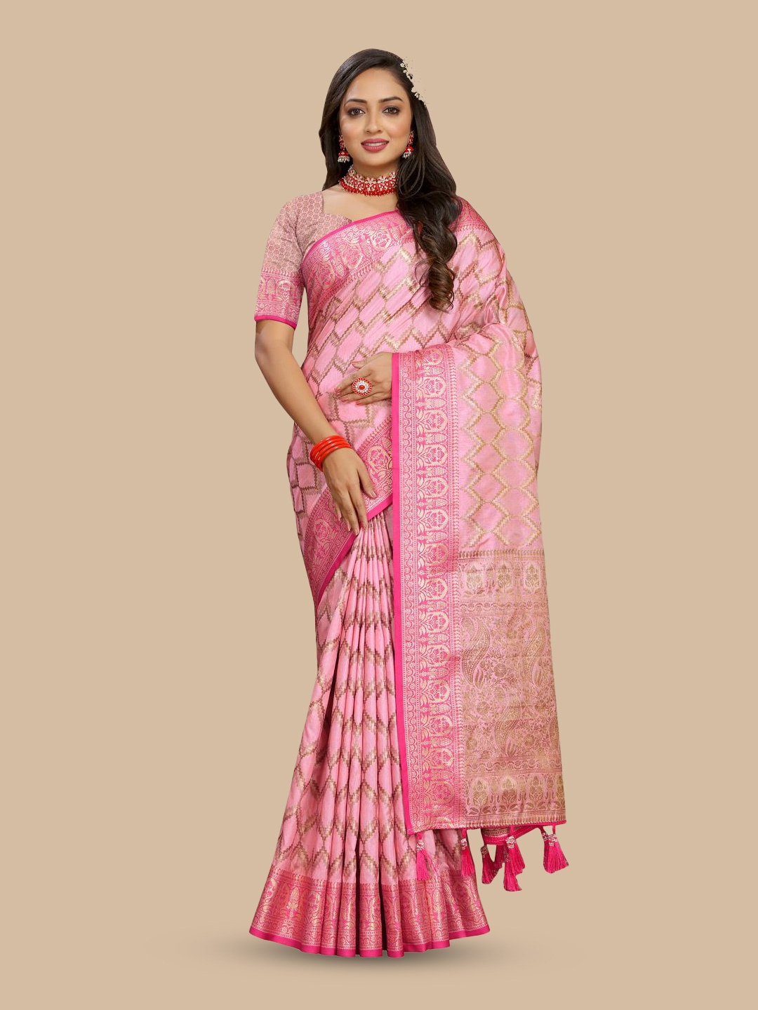 

MOKSHA DESIGNS Ethnic Motifs Zari Pure Silk Paithani Saree, Pink