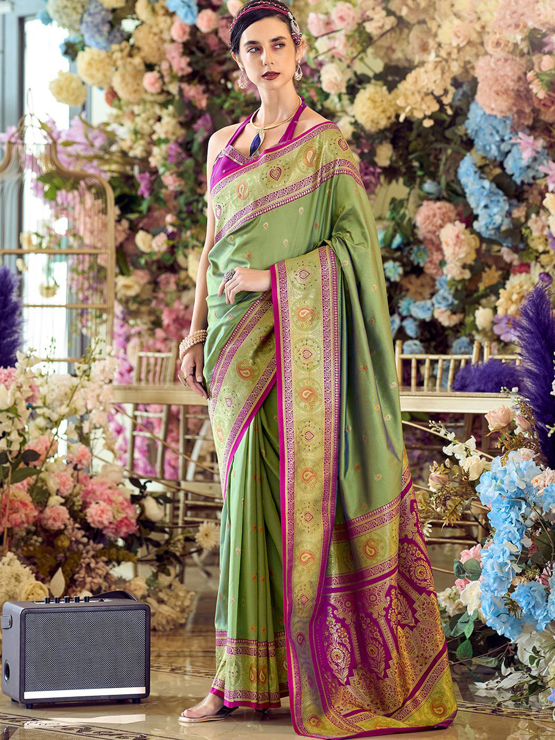 

Satrani Woven Design Zari Pure Silk Banarasi Saree, Green