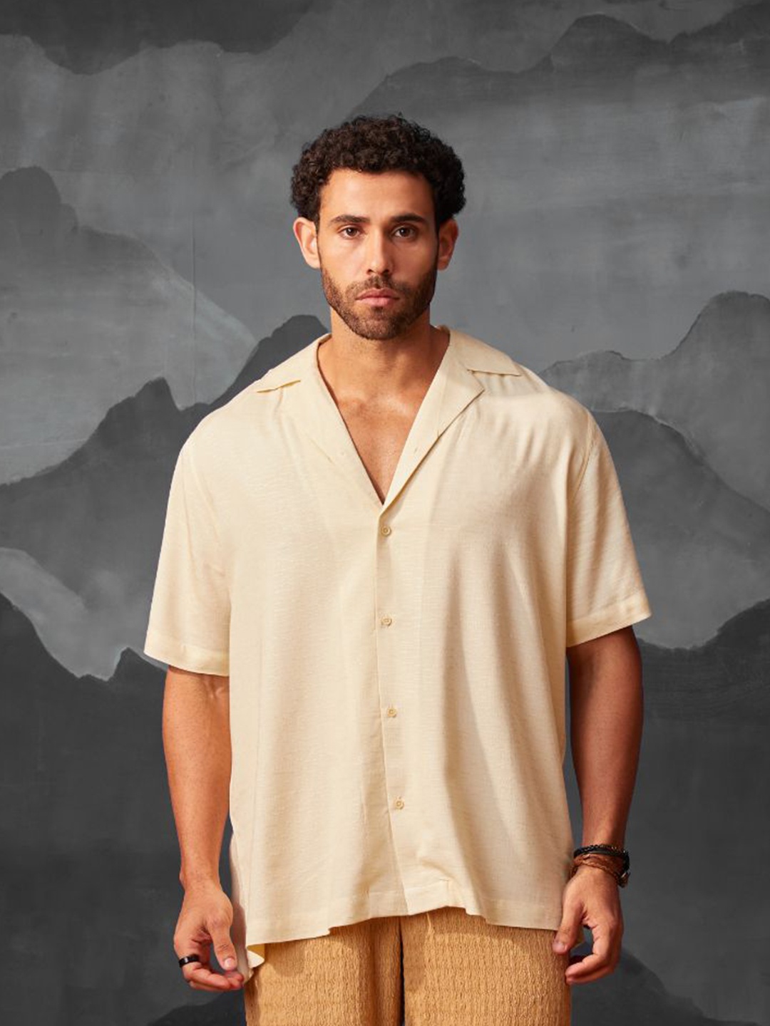 

CMGE Men Relaxed Opaque Casual Shirt, Off white