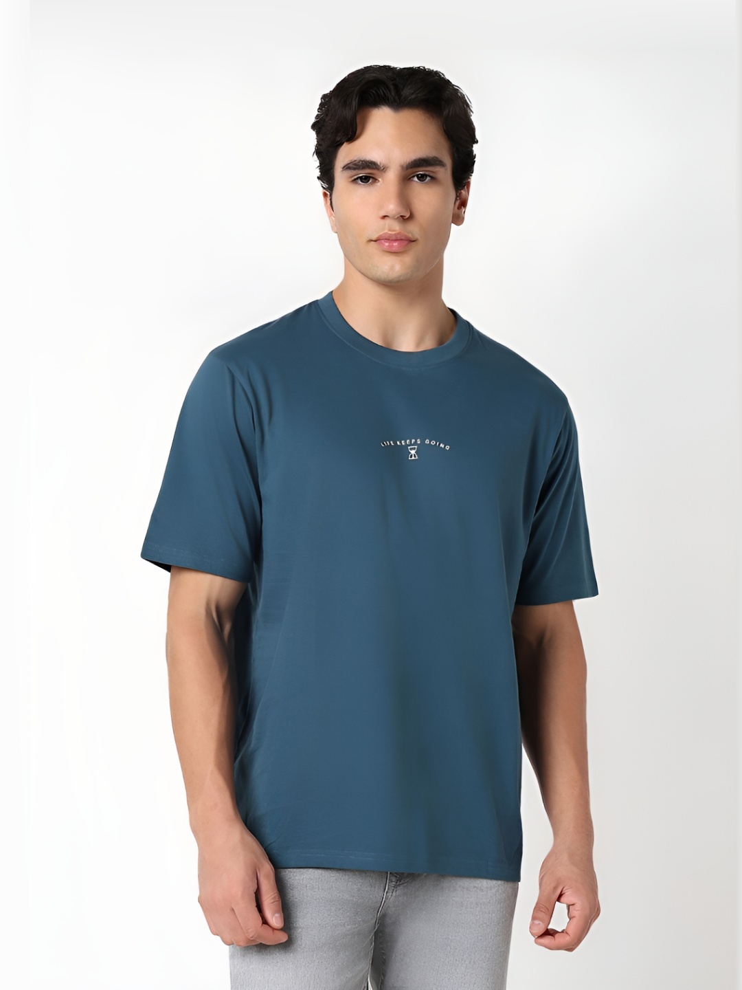 

R&B Men Solid Round Neck Cotton T-shirt, Blue