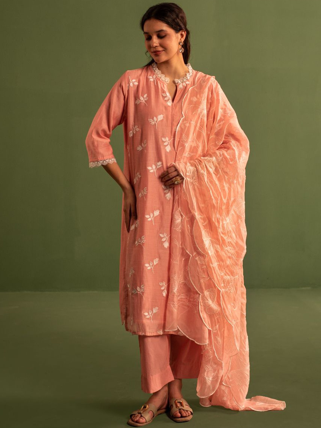 

Kameez by Pooja Kejriwal Floral Embroidered Chanderi Silk Kurta With Trousers & Dupatta, Peach