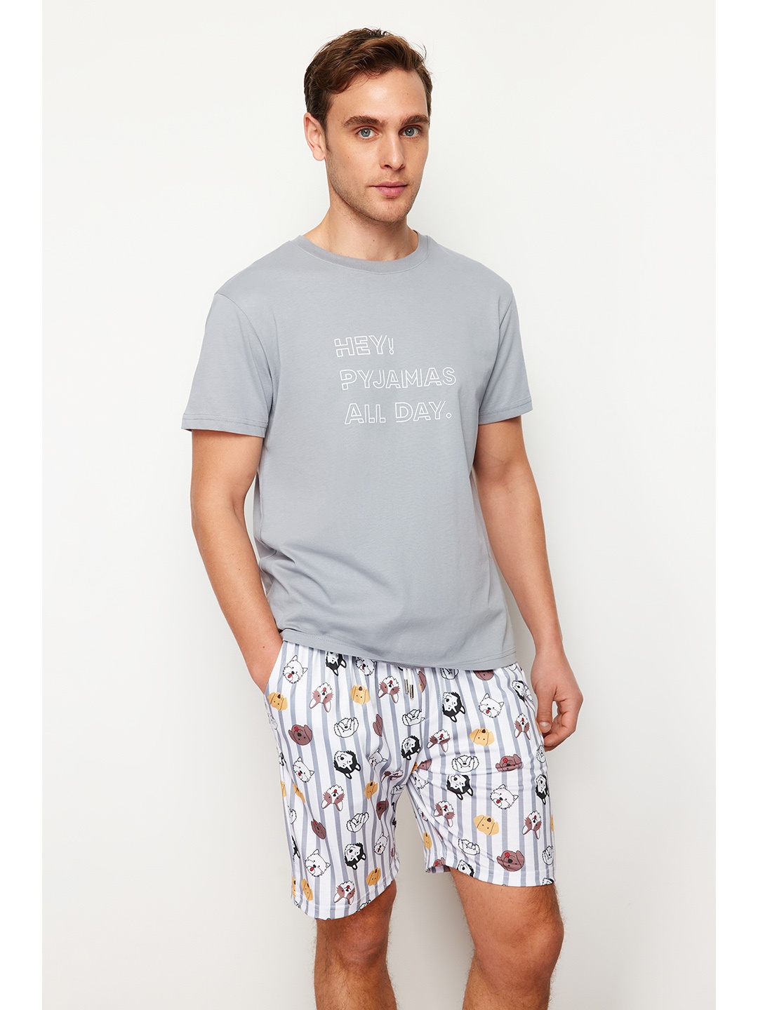 

Trendyol Men Printed Round Neck Pure Cotton Night suit, Grey