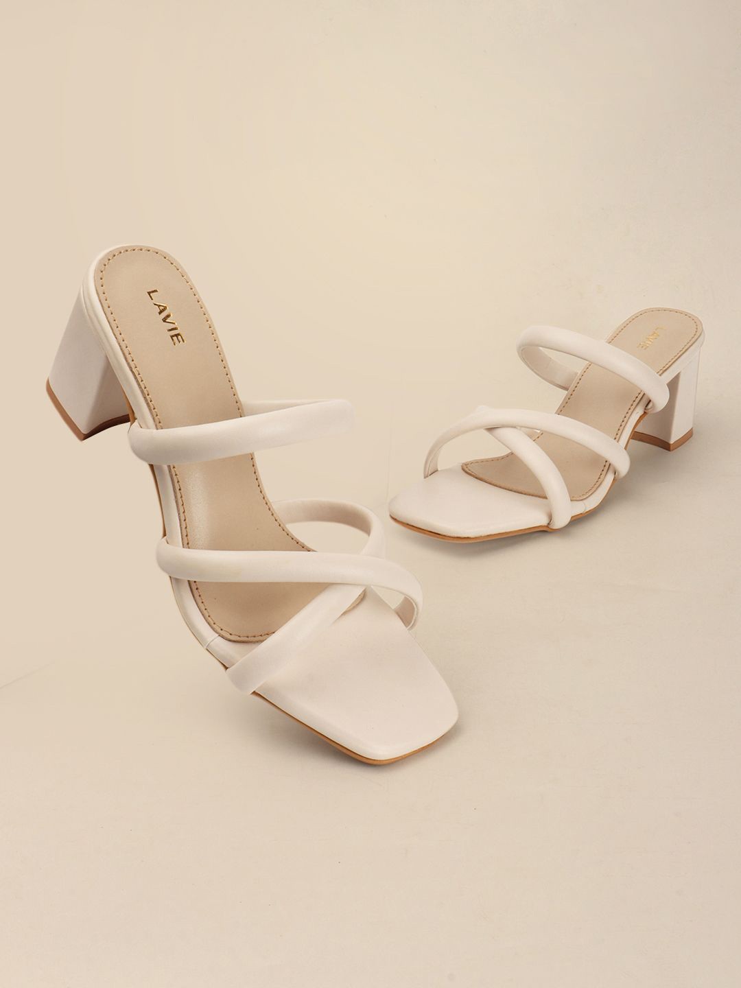 

Lavie Women Block Sandals, Cream