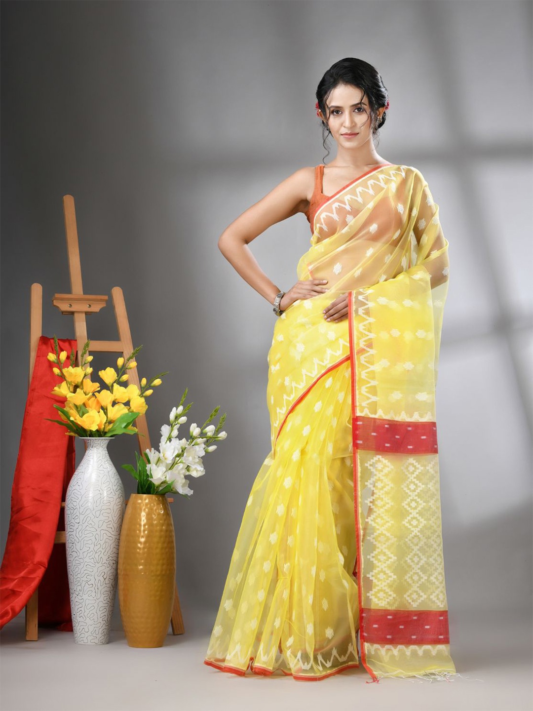 

Charukriti Ethnic Motifs Pure Silk Saree, Yellow