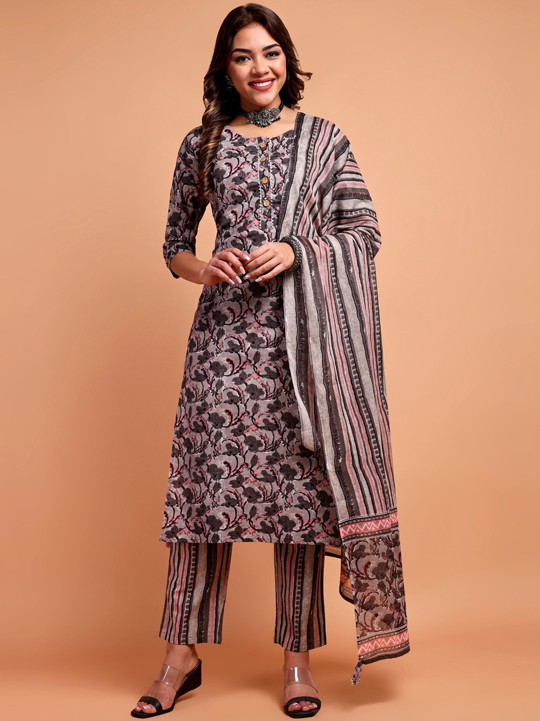 

Vastara the Label Floral Printed Regular Organic Cotton Kurta With Trousers & Dupatta, Grey