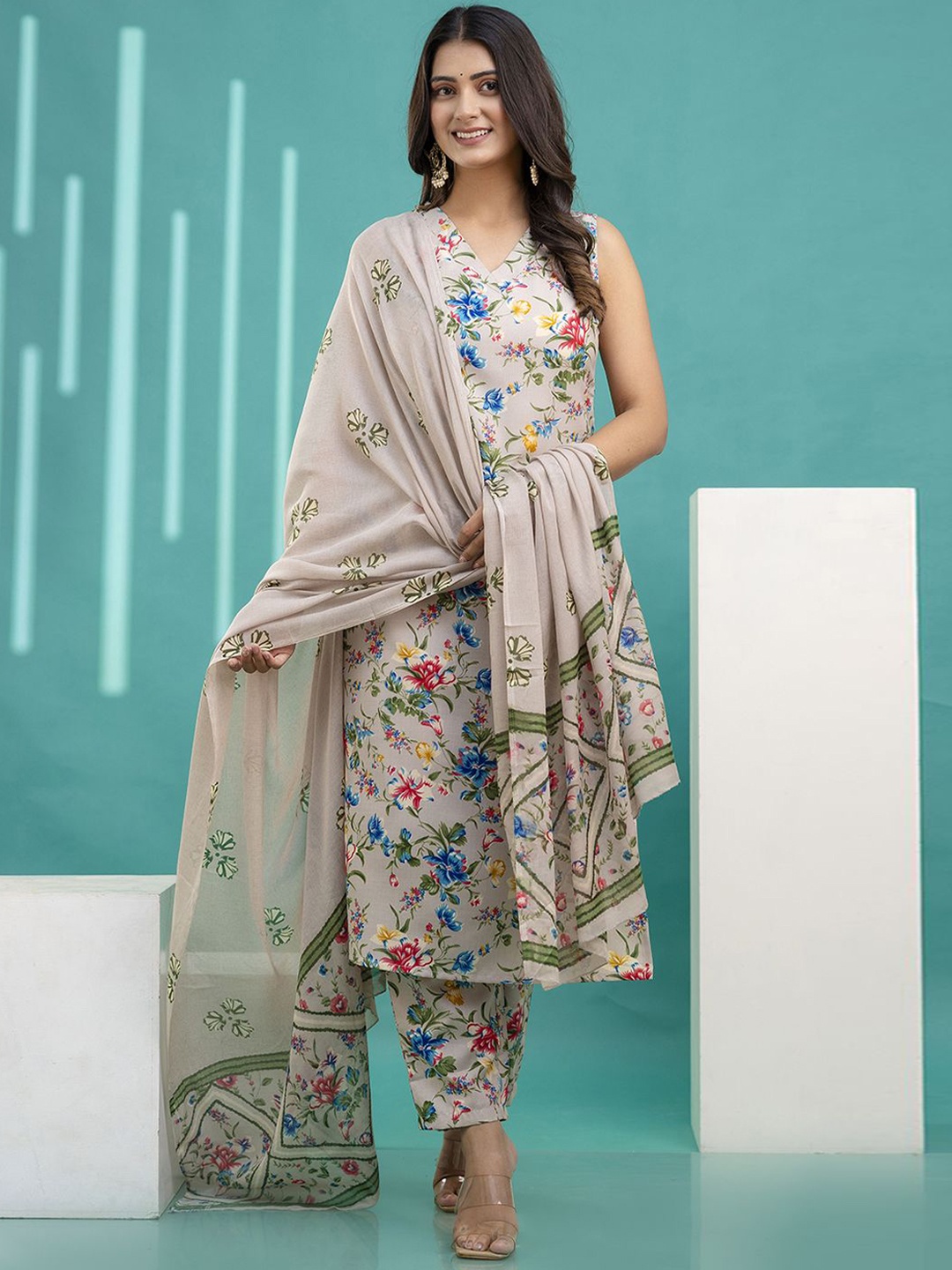 

Nayo Floral Printed Straight Kurta with Trousers & Dupatta, Beige