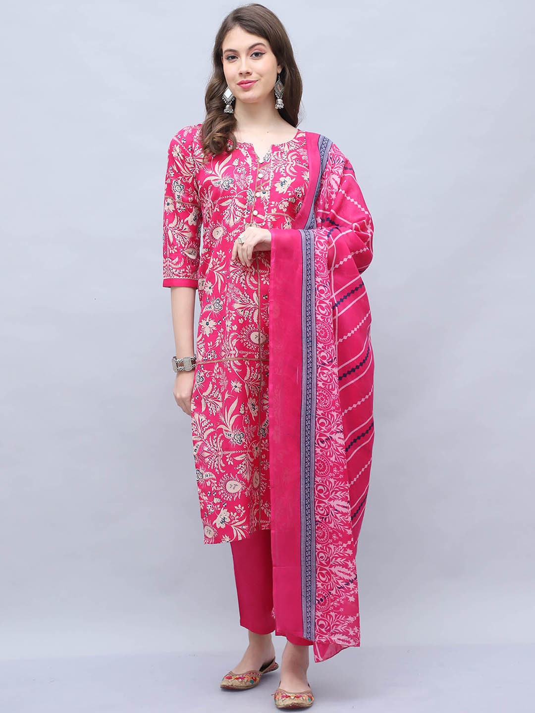 

Roly Poly Floral Printed Gotta Patti Straight Kurta with Trousers & Dupatta, Pink