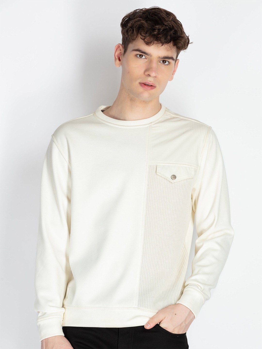 

Status Quo Men Colourblocked Hooded Sweatshirt, Off white