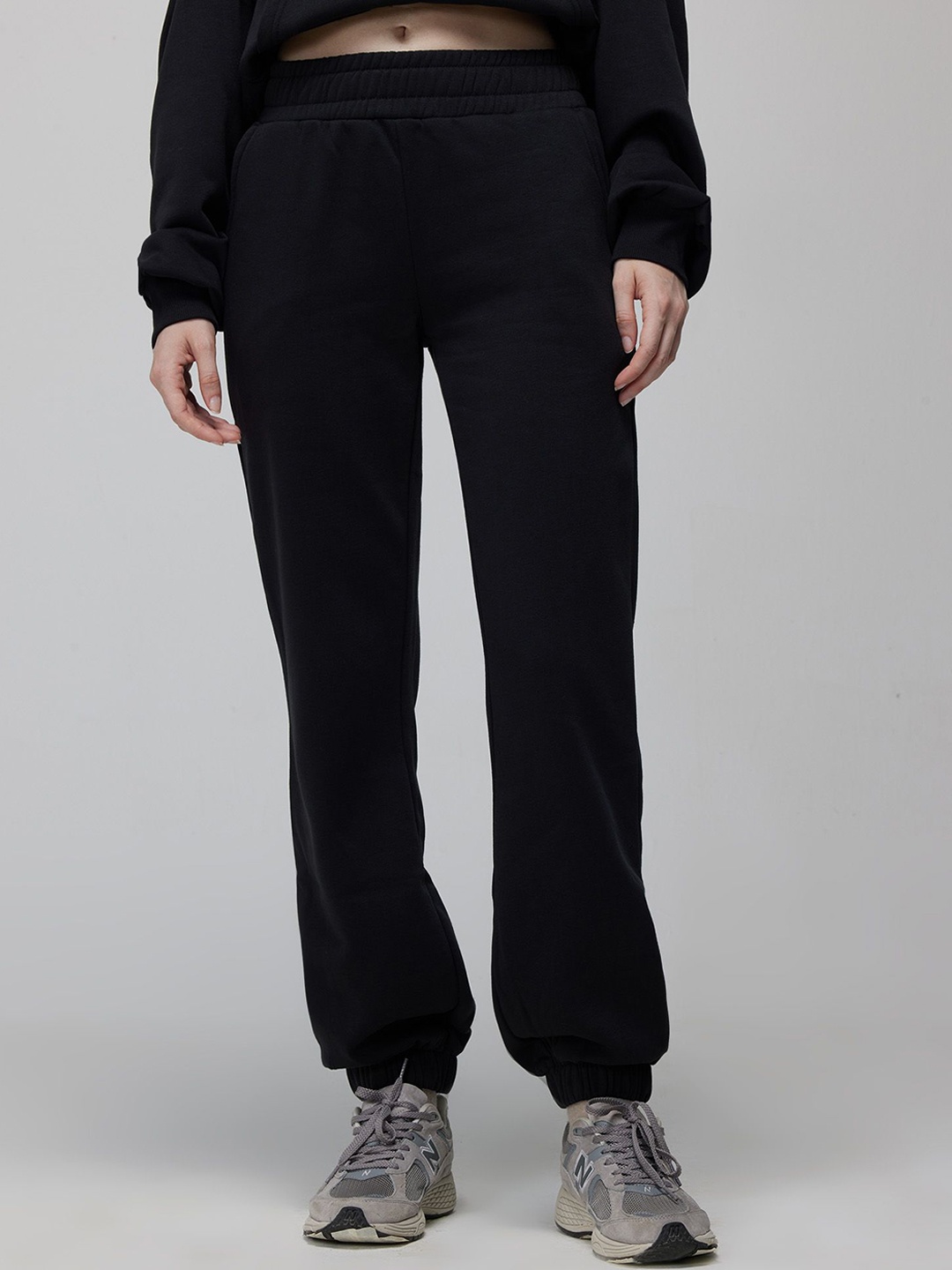

Cava Black Go-Anywhere Joggers