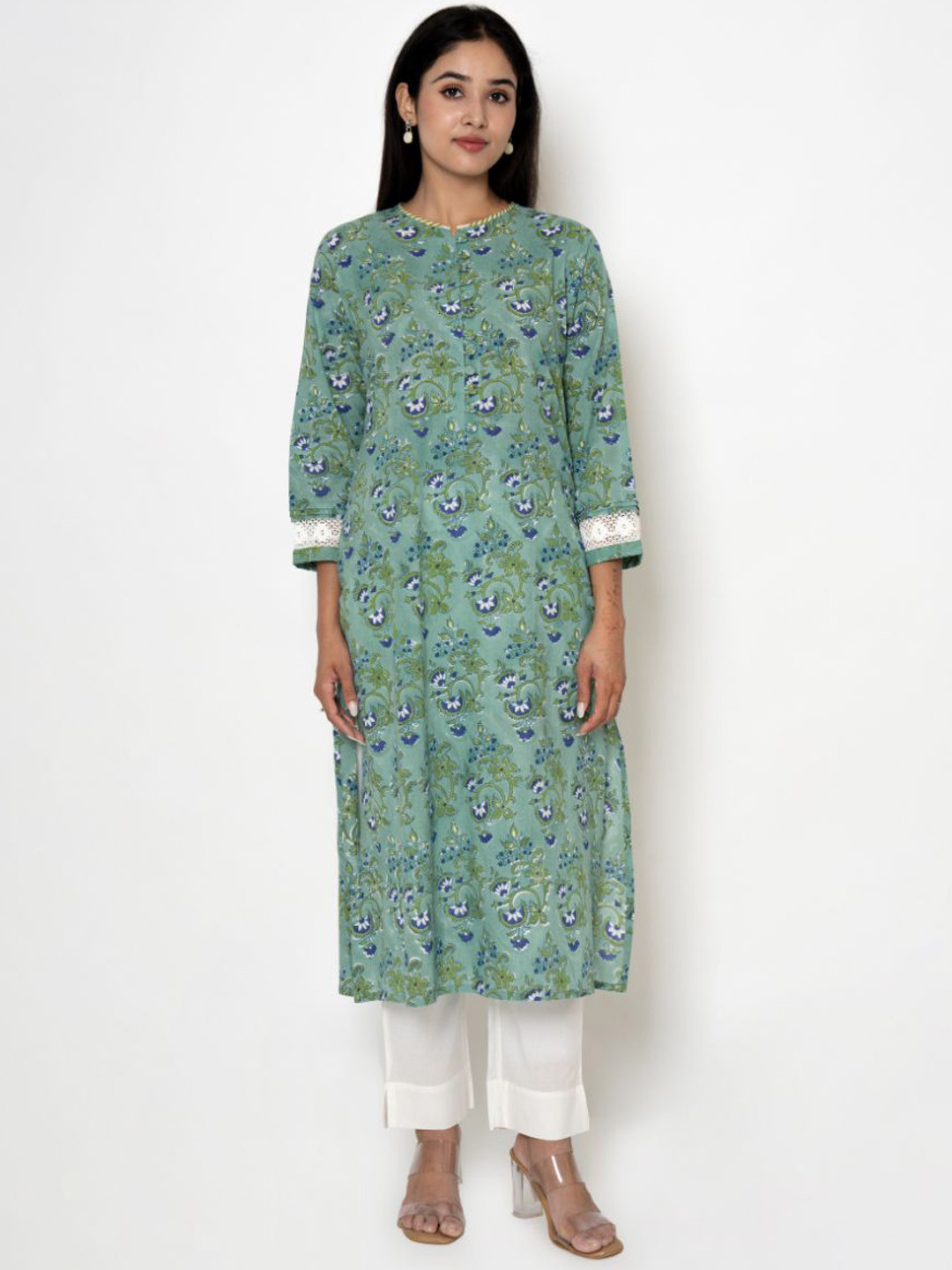 

Kameez by Pooja Kejriwal Floral Printed Pure Cotton Straight Kurta With Trouser, Green
