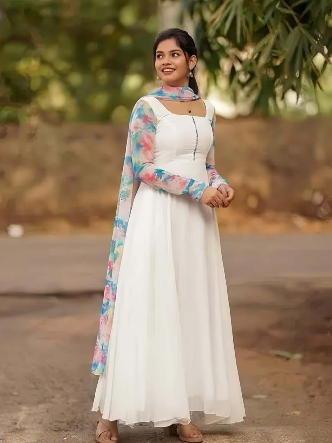 

N N ENTERPRISE Round Neck Georgette Anarkali Kurta with Trousers & Dupatta, White