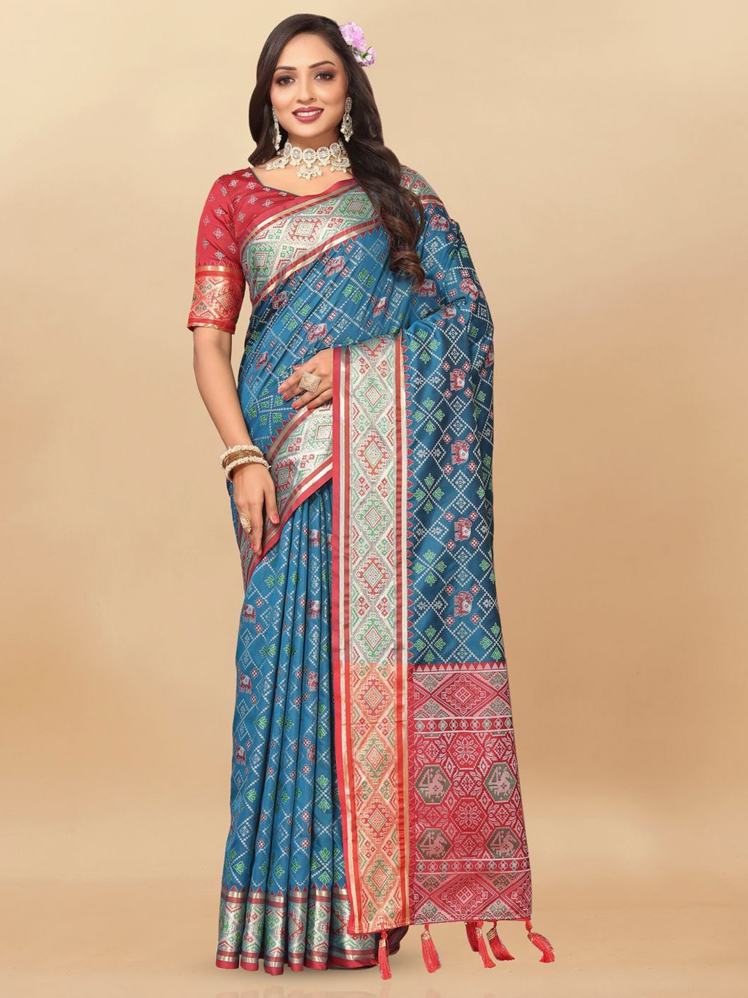 

MOKSHA DESIGNS Ethnic Motifs Woven Design Zari Pure Silk Paithani Saree, Navy blue