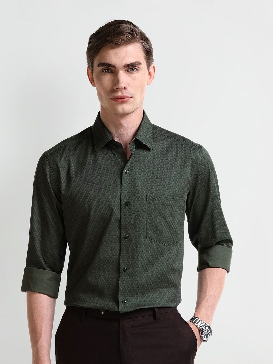 

Arrow Men Slim Fit Floral Opaque Printed Formal Shirt, Green