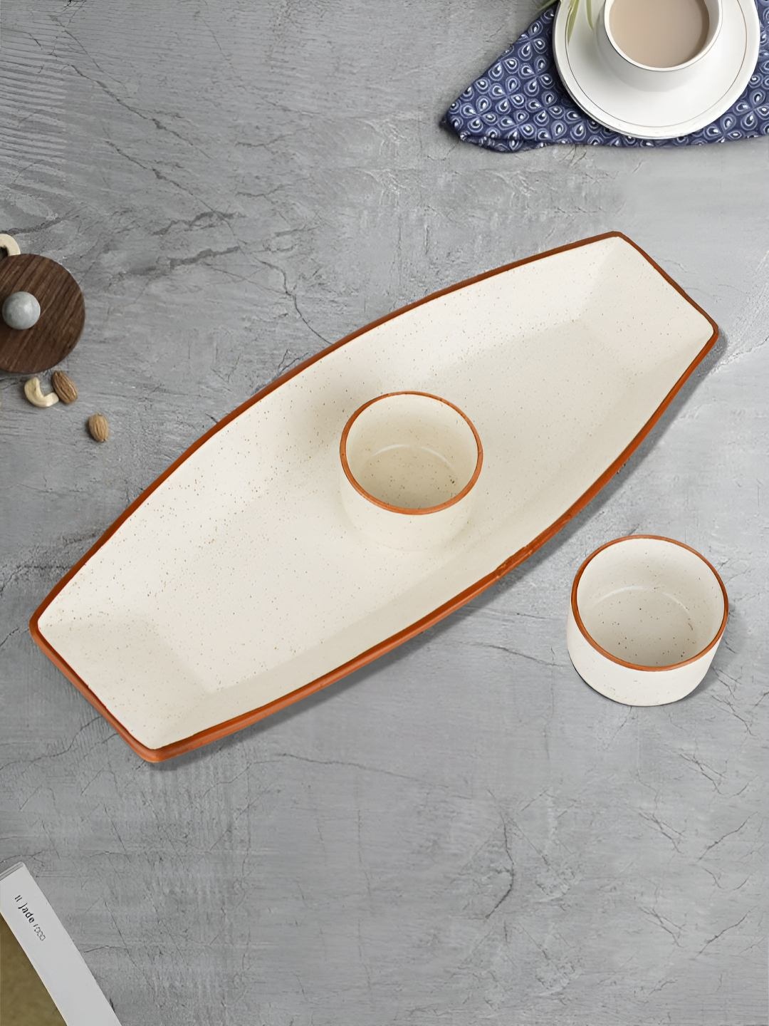 

StyleMyWay Off White & Brown 3 Pieces Ceramic Platter With Bowl Set