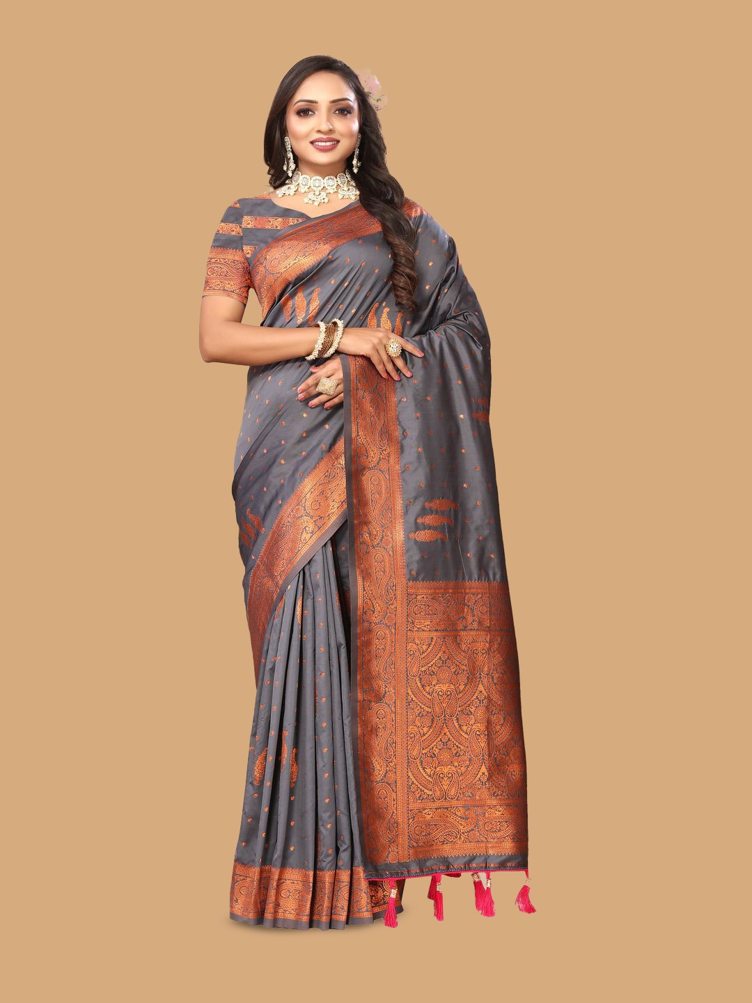 

MOKSHA DESIGNS Ethnic Motifs Woven Design Zari Pure Silk Kanjeevaram Saree, Grey