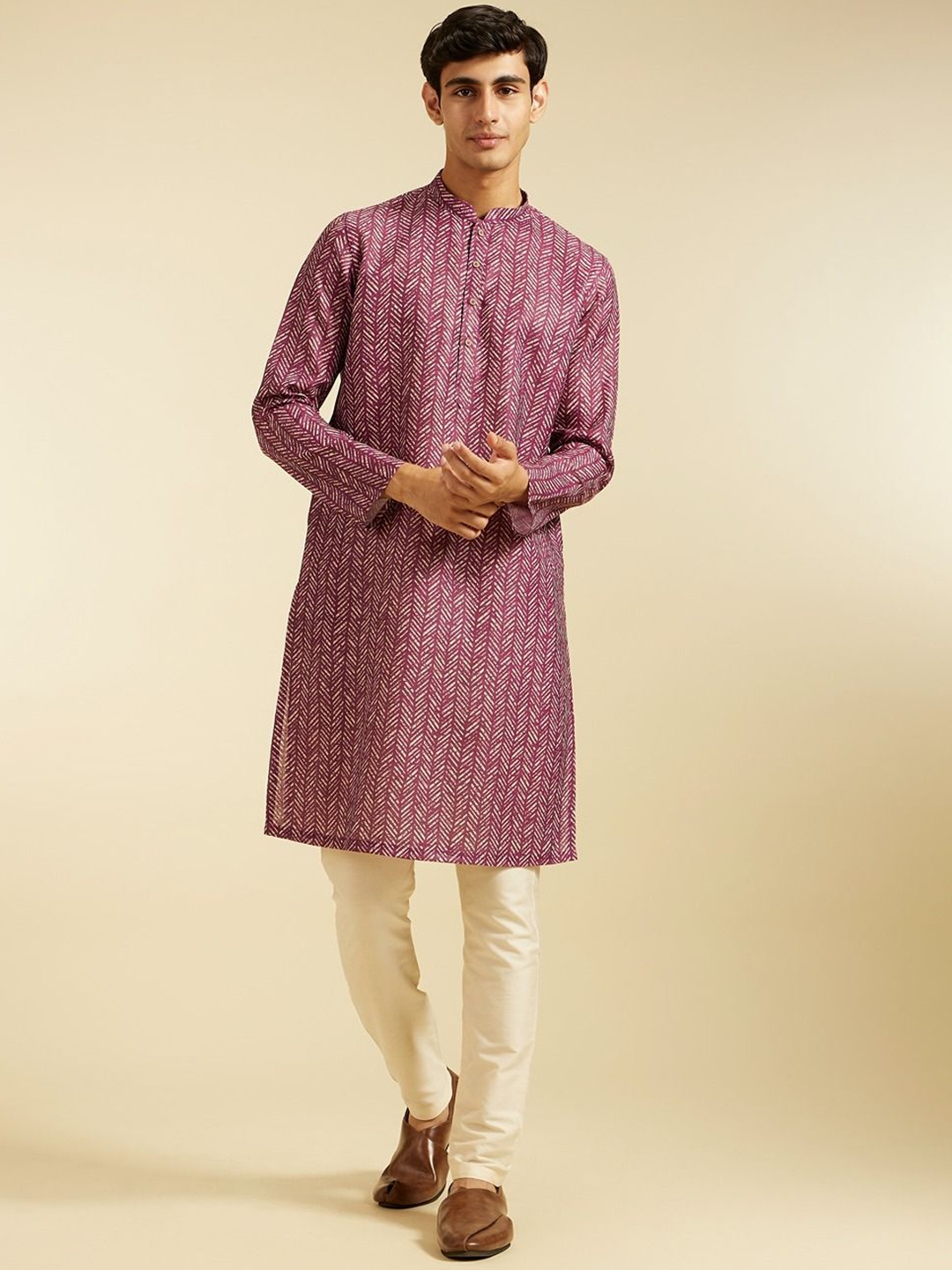 

Diwas by Manyavar Printed Mandarin Collar Straight Kurta, Pink