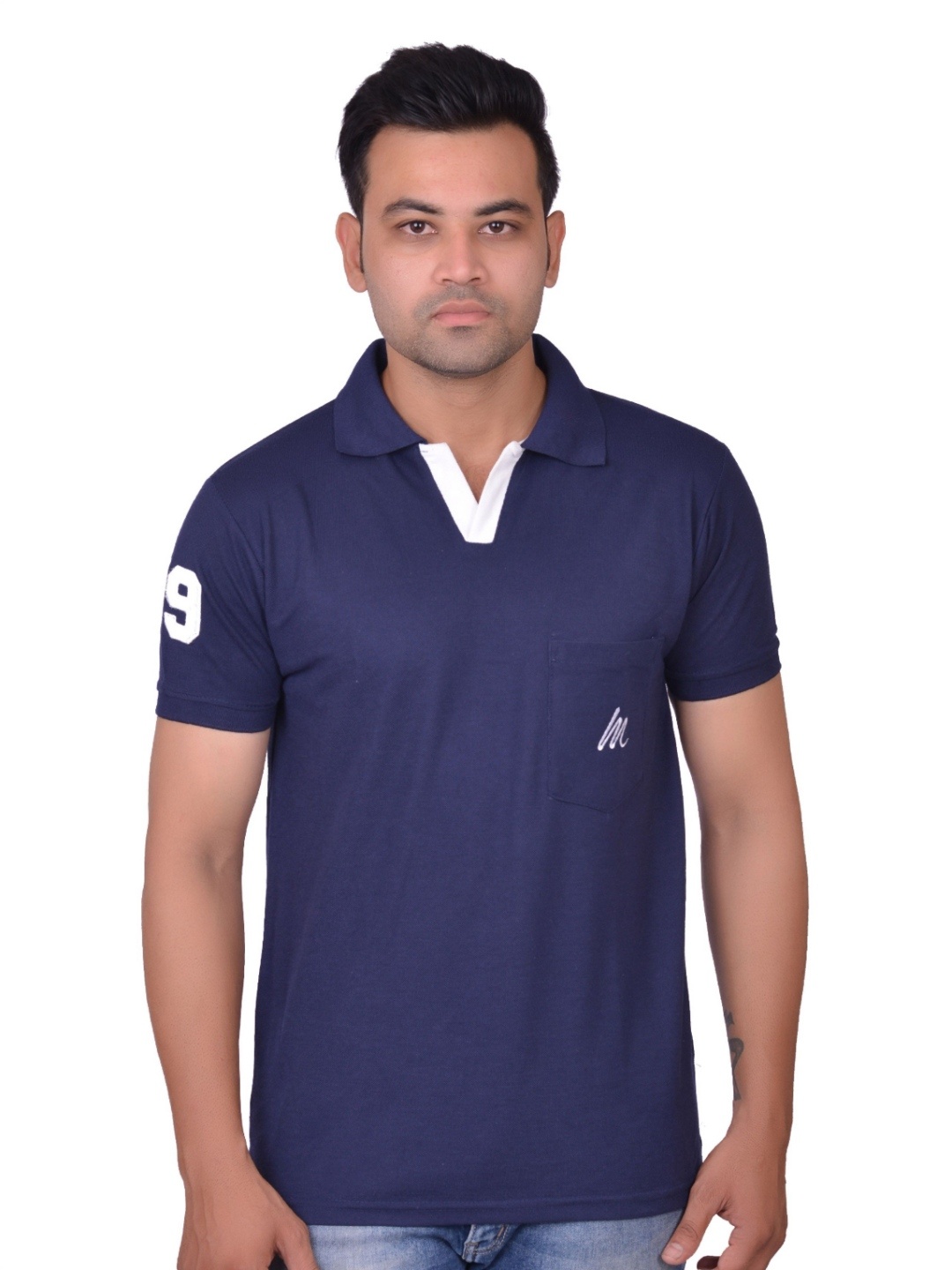 

LA MILANO Men Polo Collar Applique Slim Fit T-shirt, Navy blue