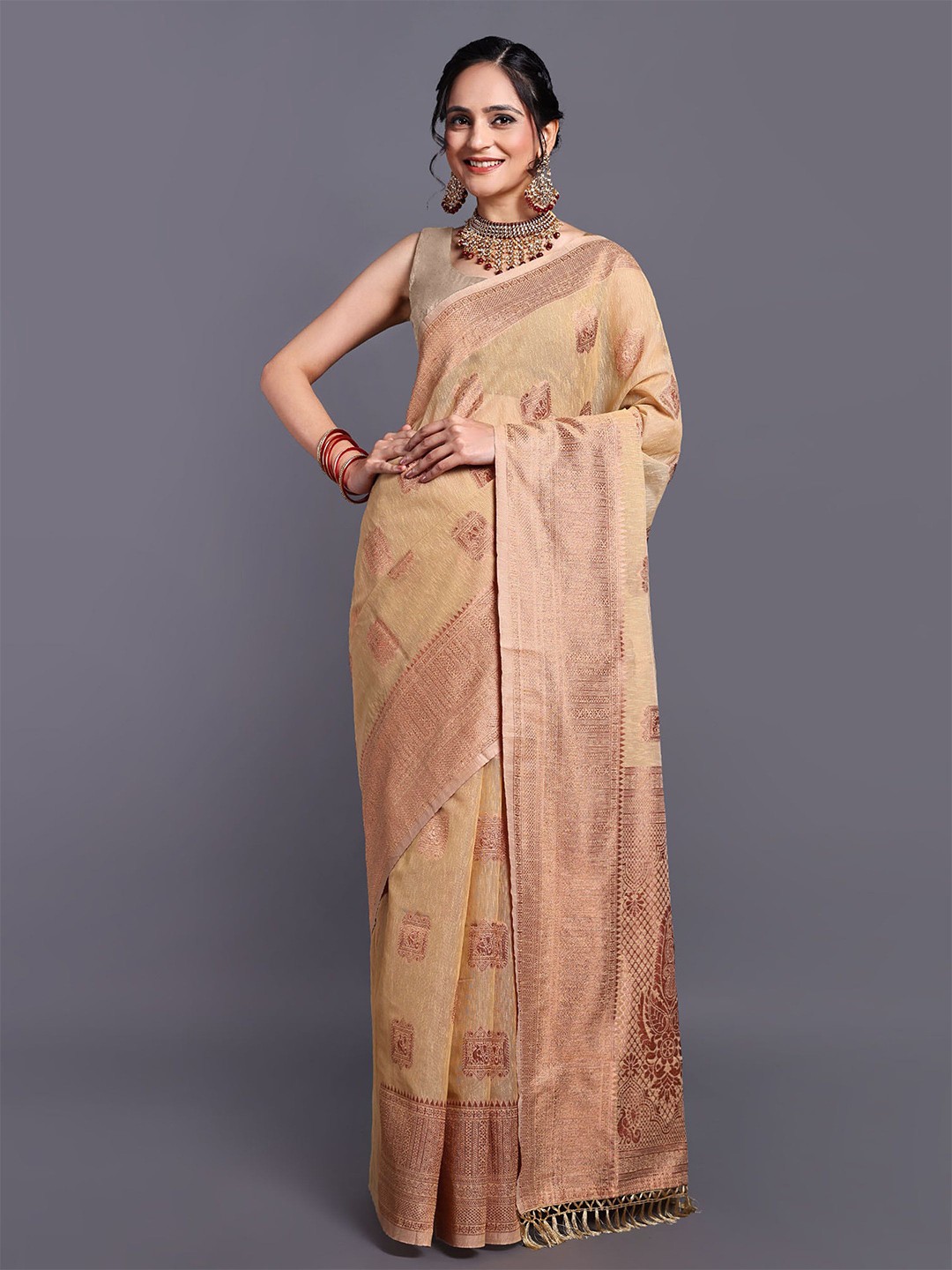 

SWAMI STUDIO Floral Zari Pure Cotton Kanjeevaram Saree, Cream